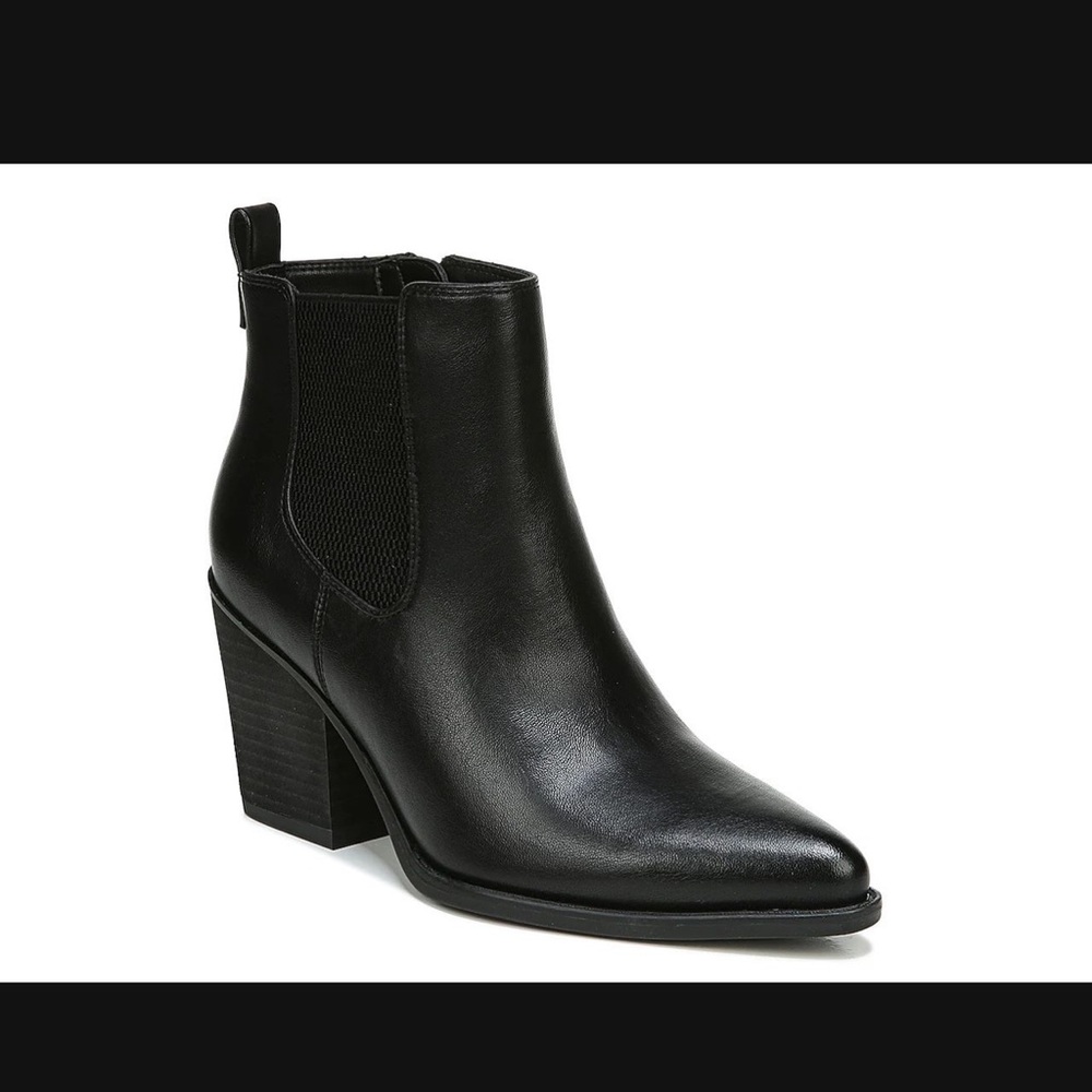 Black boots
